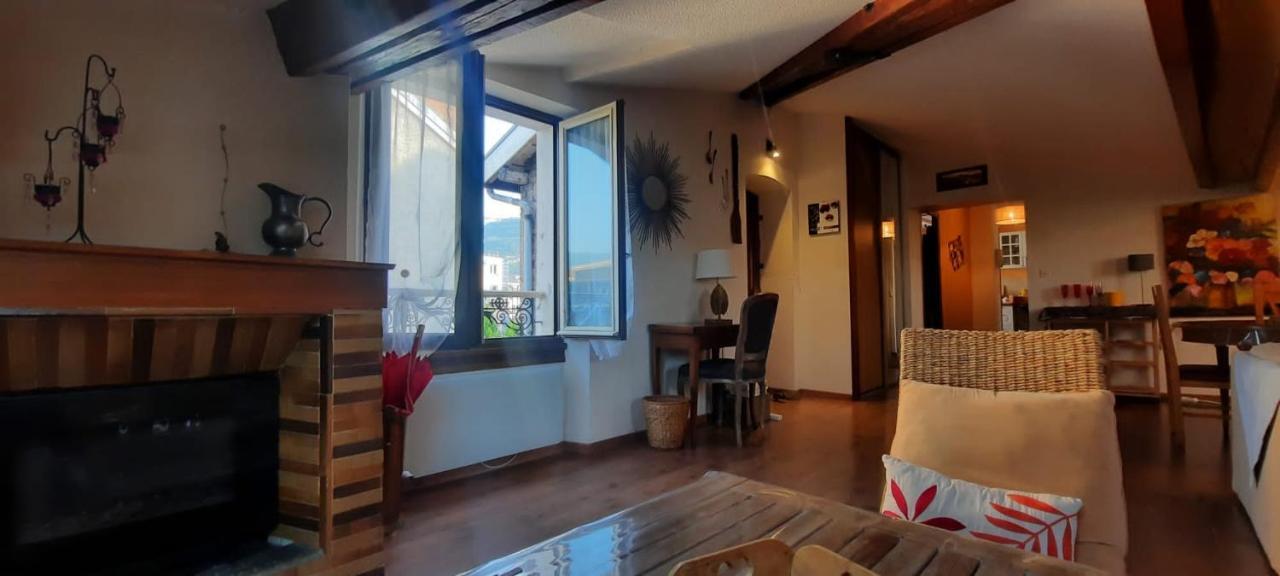 Cosy And Calm In Grenoble City Heart With Free And Large Parking Q-Park Chavant Bagian luar foto